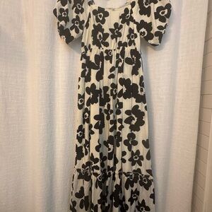 Polagram Black and White Floral Maxi Dress